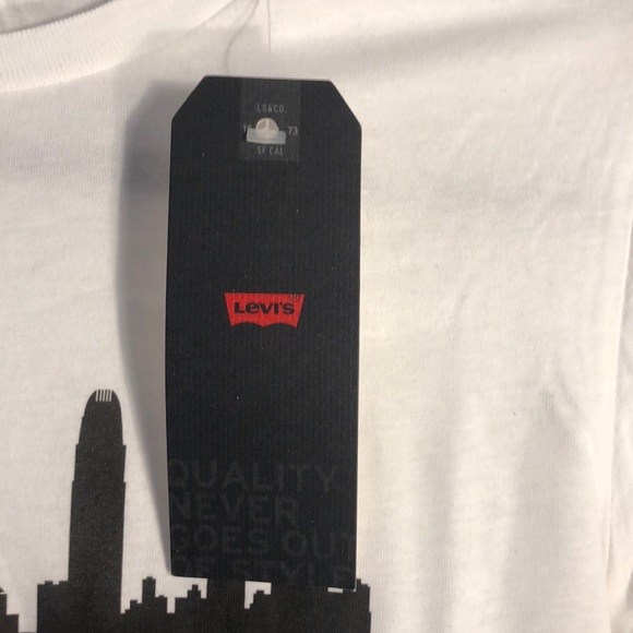 NWT Levi’s San Francisco T-Shirt! (XS) - Picture 3 of 9